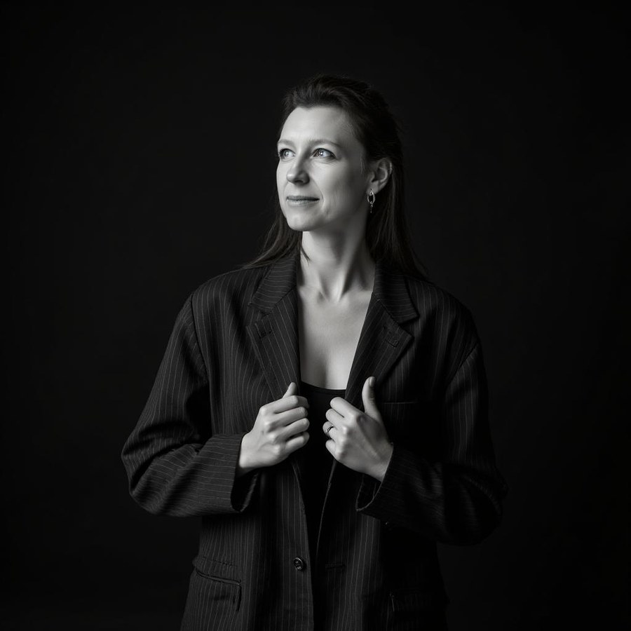 Dr Noemi Zabari